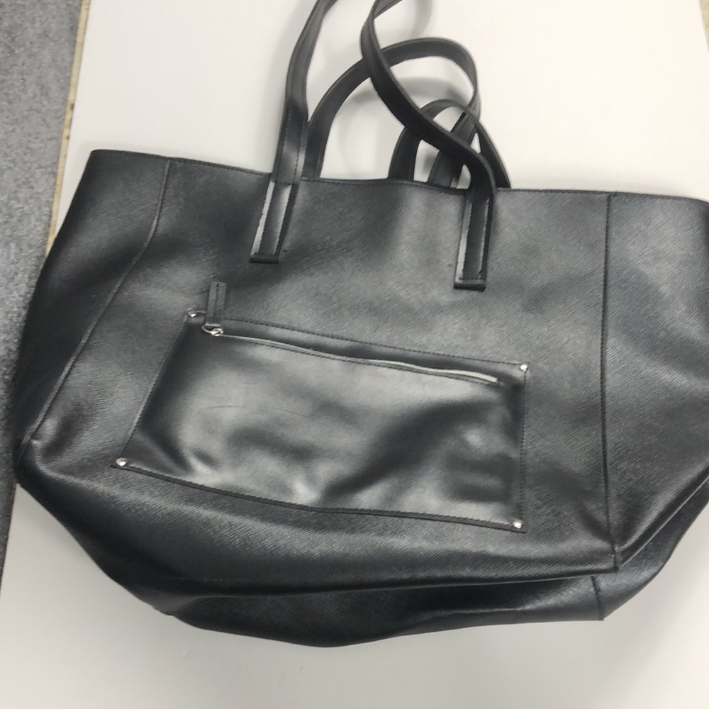 Bags - Picture 2 of 8